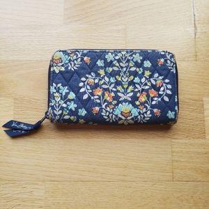 Vera Bradley Wallet